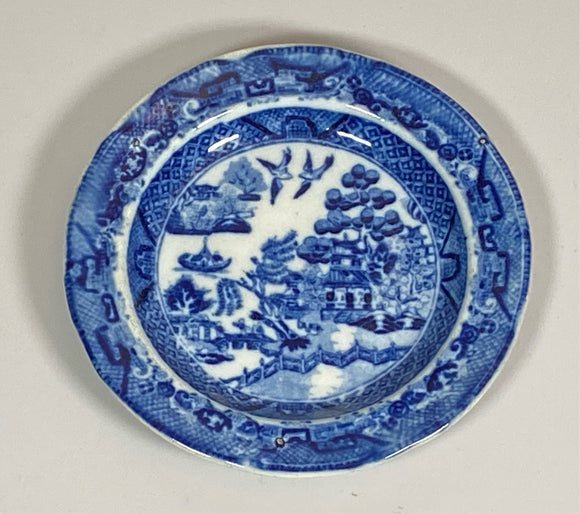 Staffordshire Pearlware Chinoiserie Blue Willow Cup Plate