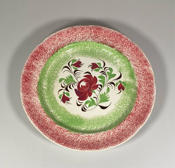 Rainbow Spatterware Red and Green Concentric Ring 9 1/8” Plate Rose Variant